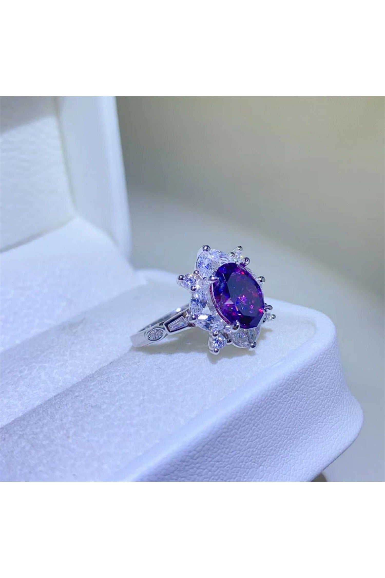 2 Carat Moissanite 925 Sterling Silver Ring