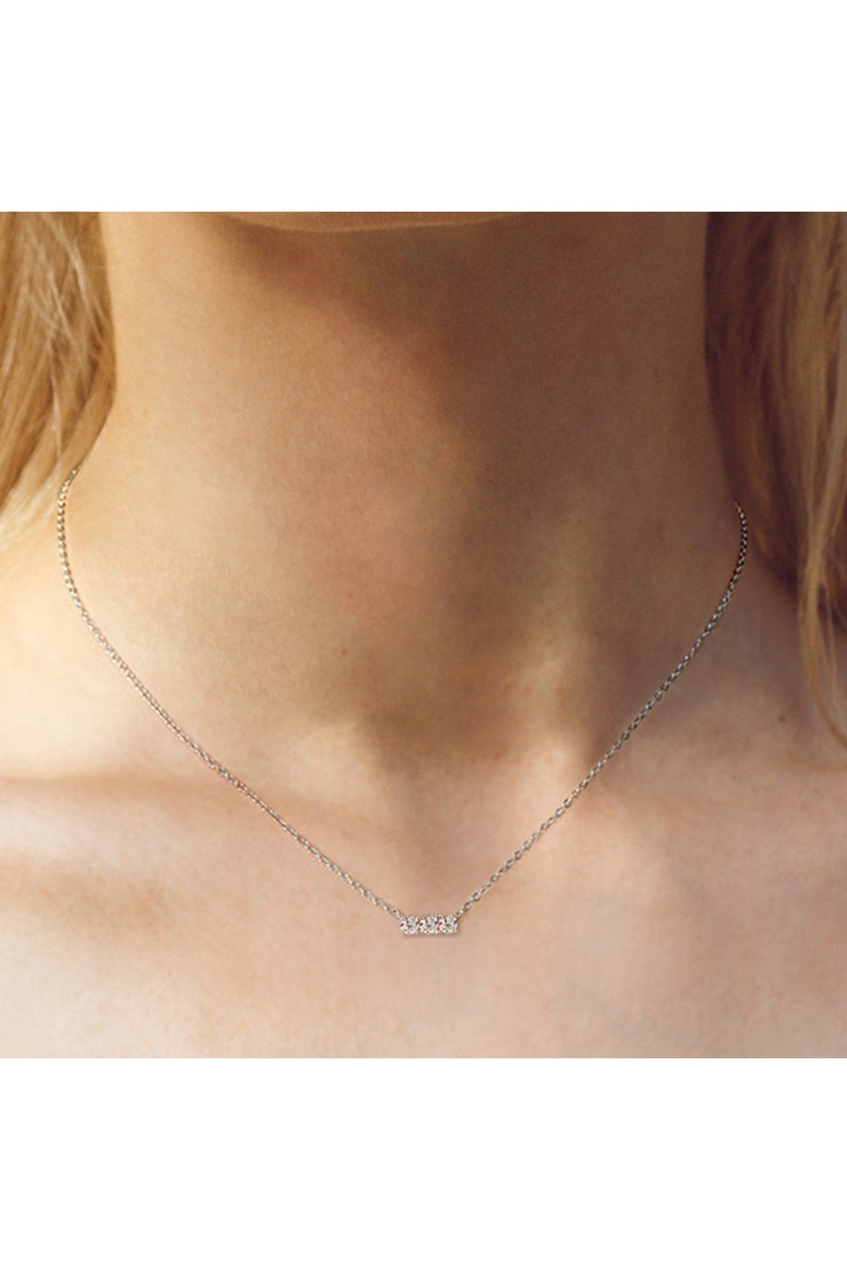 925 Sterling Silver Inlaid Moissanite Bar Necklace