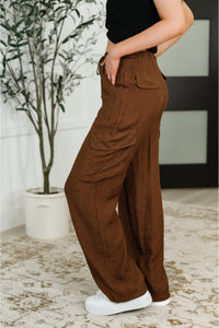 Off Duty Straight Leg Cargo Pants in  Brown