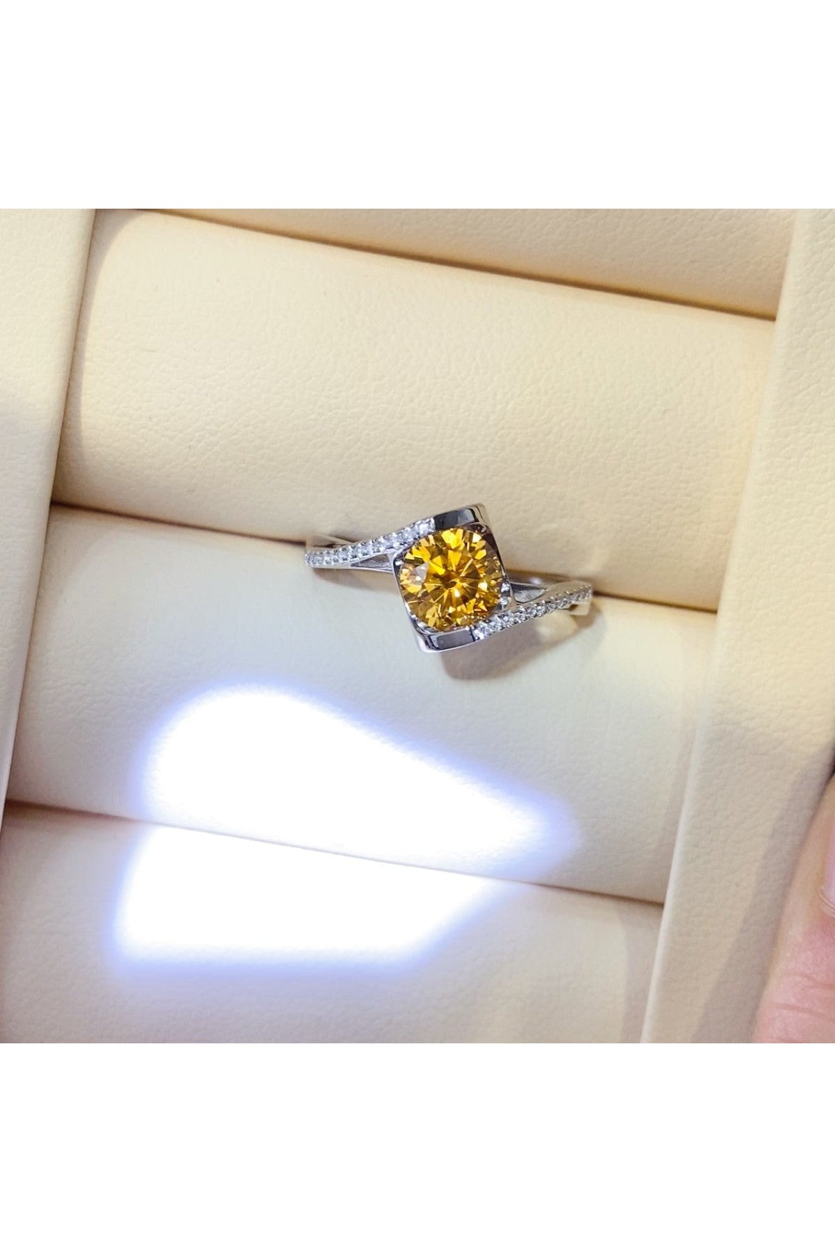 1 Carat Moissanite 925 Sterling Silver Ring