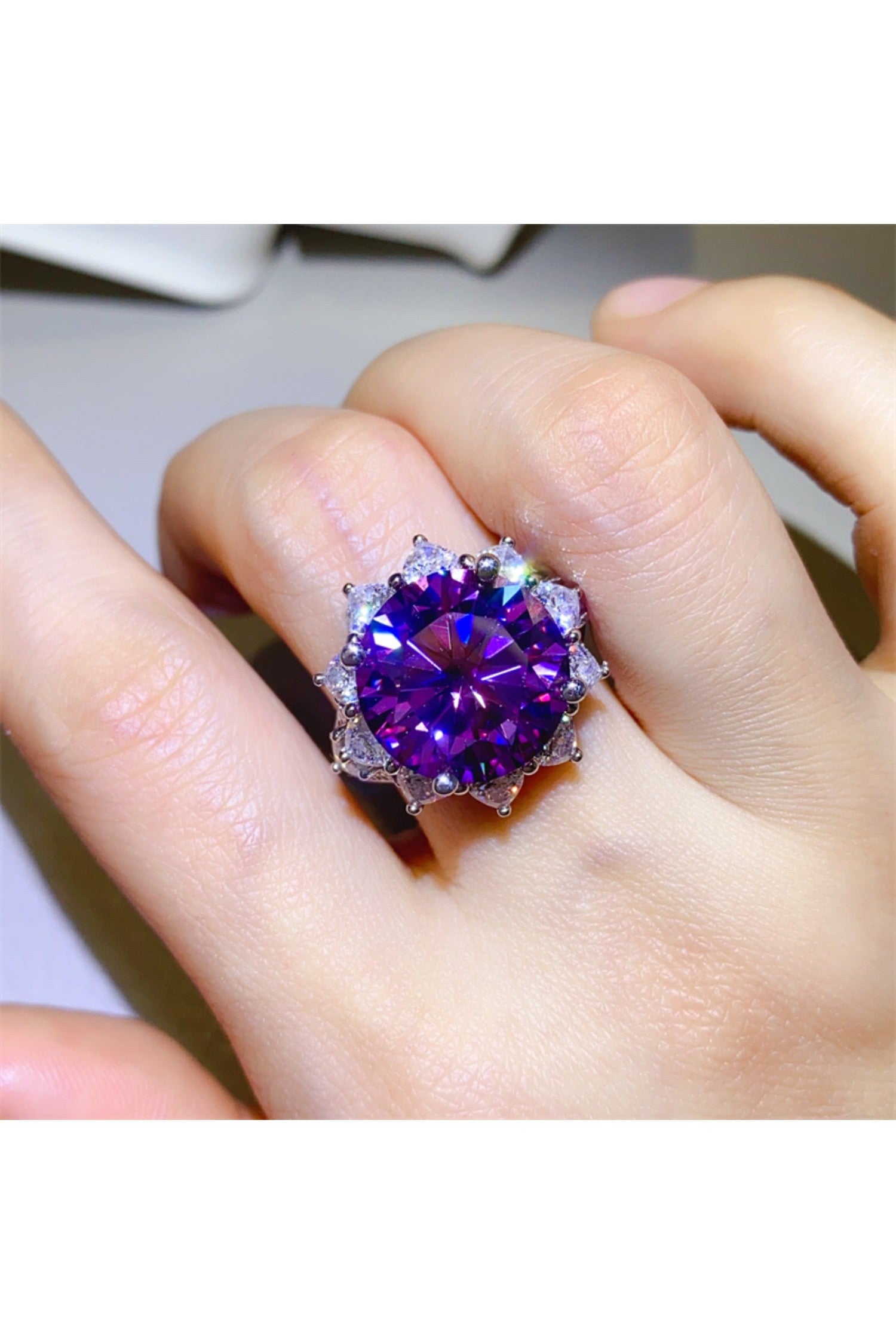 10 Carat Moissanite 925 Sterling Silver Flower Shape Ring