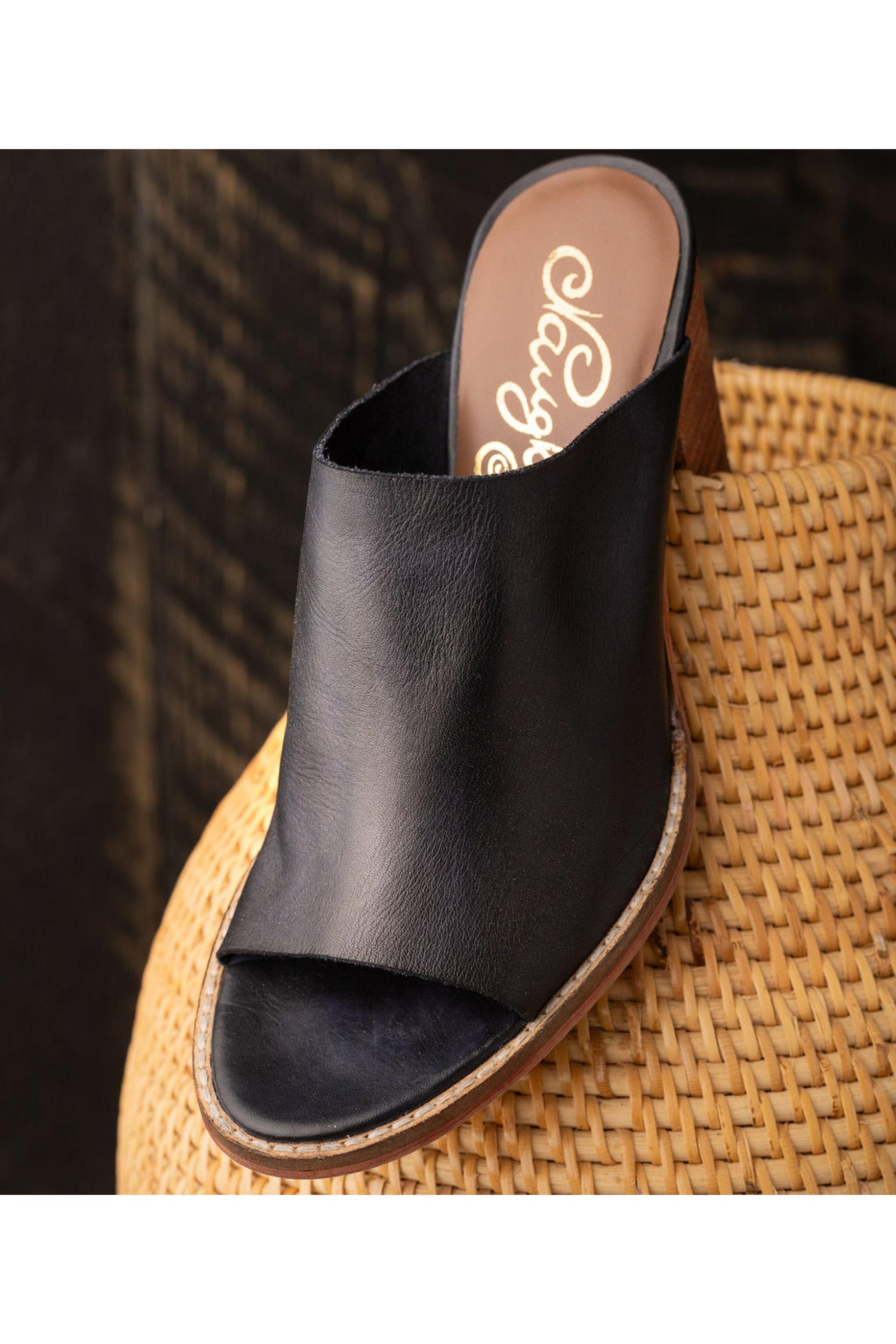 Hallie Heeled Sandal in Black