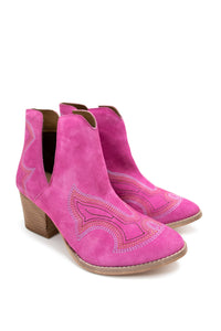 Journee Ankle Boots in Magenta