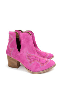 Journee Ankle Boots in Magenta