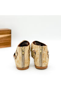 Loop D Loop Sandals in White