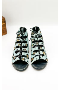 Nola Sandals in Teal