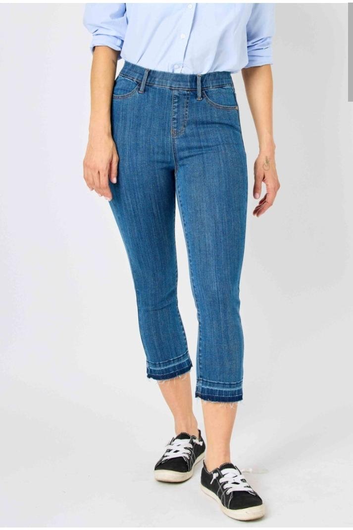 *EARLY RELEASE* High Waist Pull On Capri Jeans
