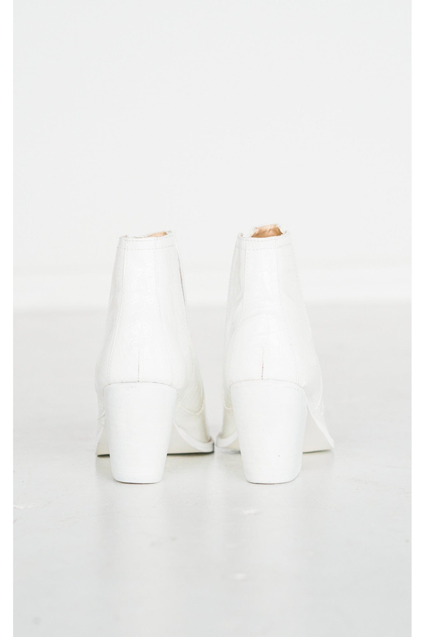 Tarim Bootie in White Croc