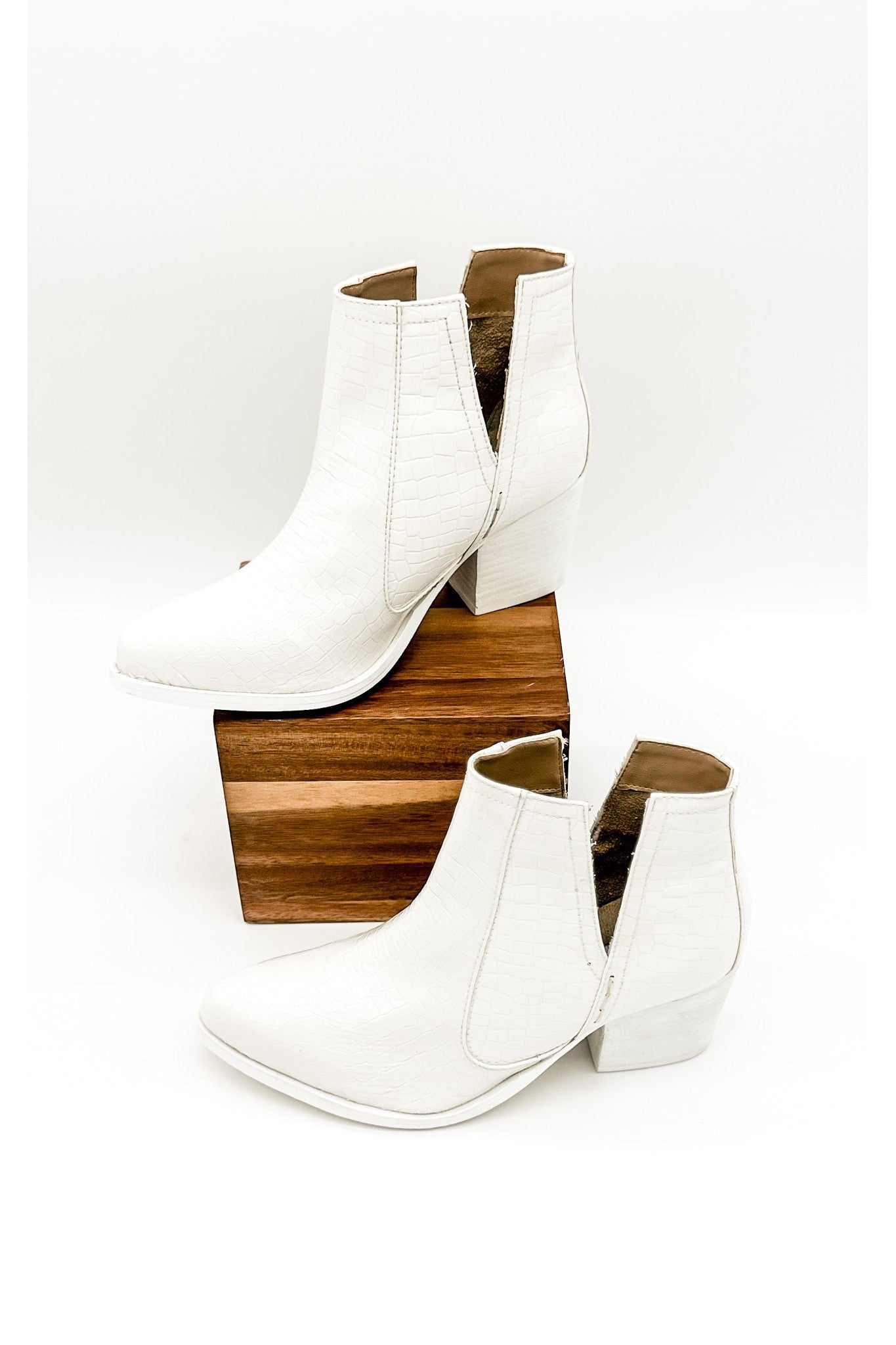 Tarim Bootie in White Croc