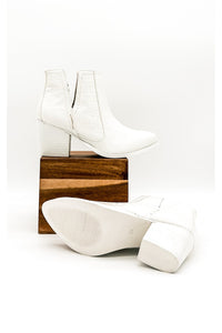 Tarim Bootie in White Croc