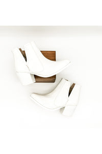 Tarim Bootie in White Croc