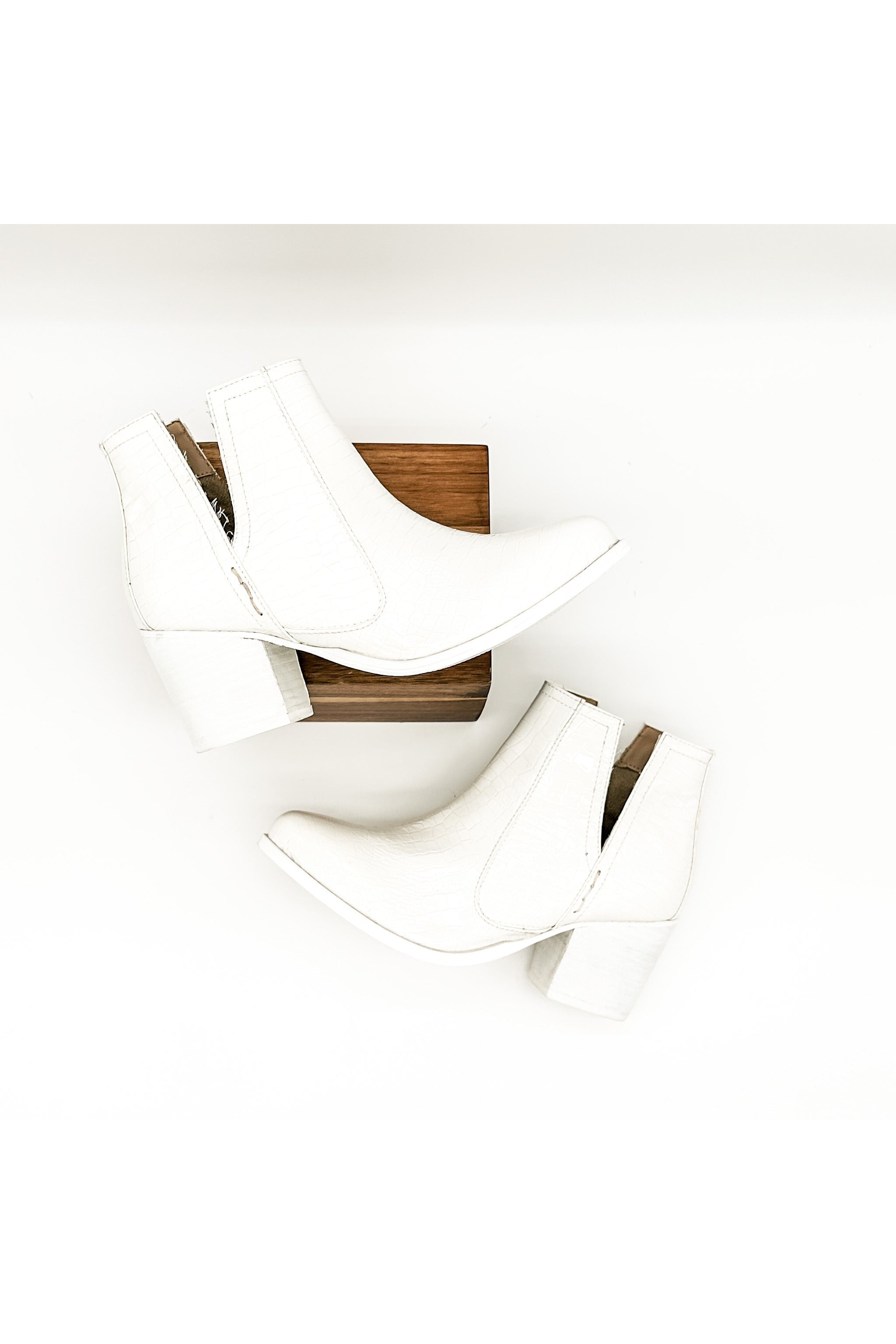 Tarim Bootie in White Croc