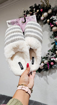 Memory Foam Cozy Slippers