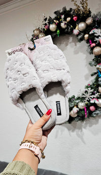 Memory Foam Cozy Slippers