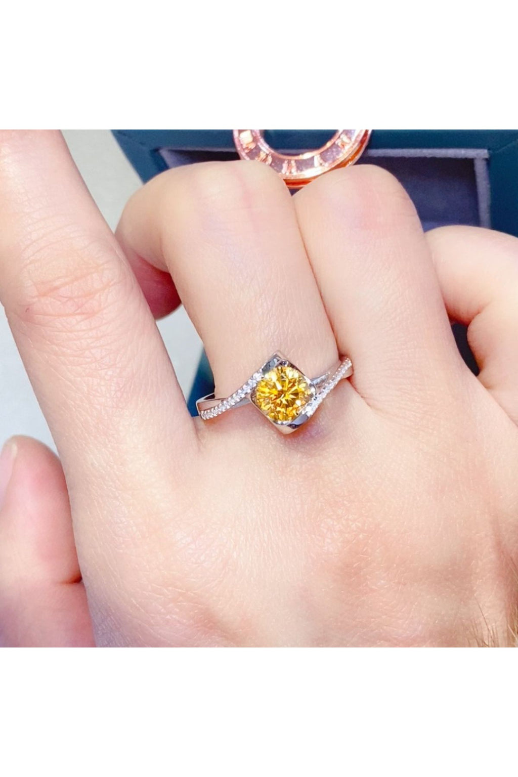 1 Carat Moissanite 925 Sterling Silver Ring