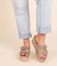 Eriwen Buckle Wedge in Taupe