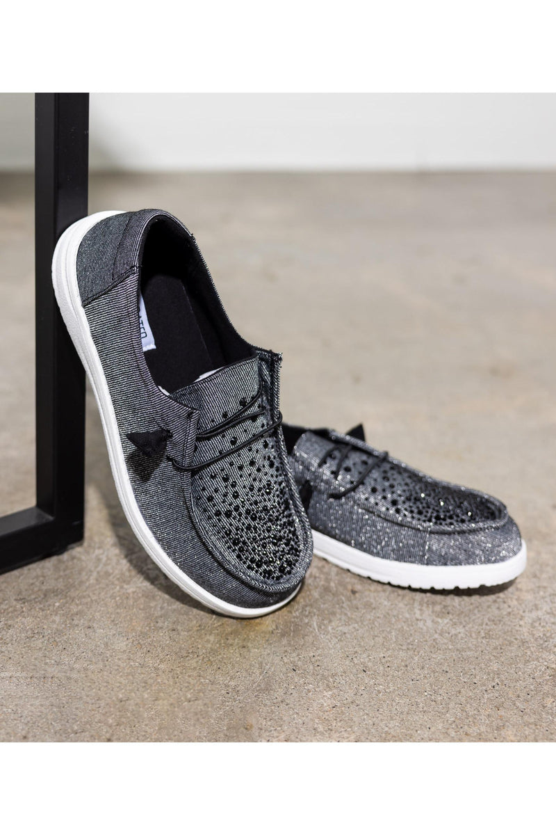 Maco Water Drop Sneaker in Black