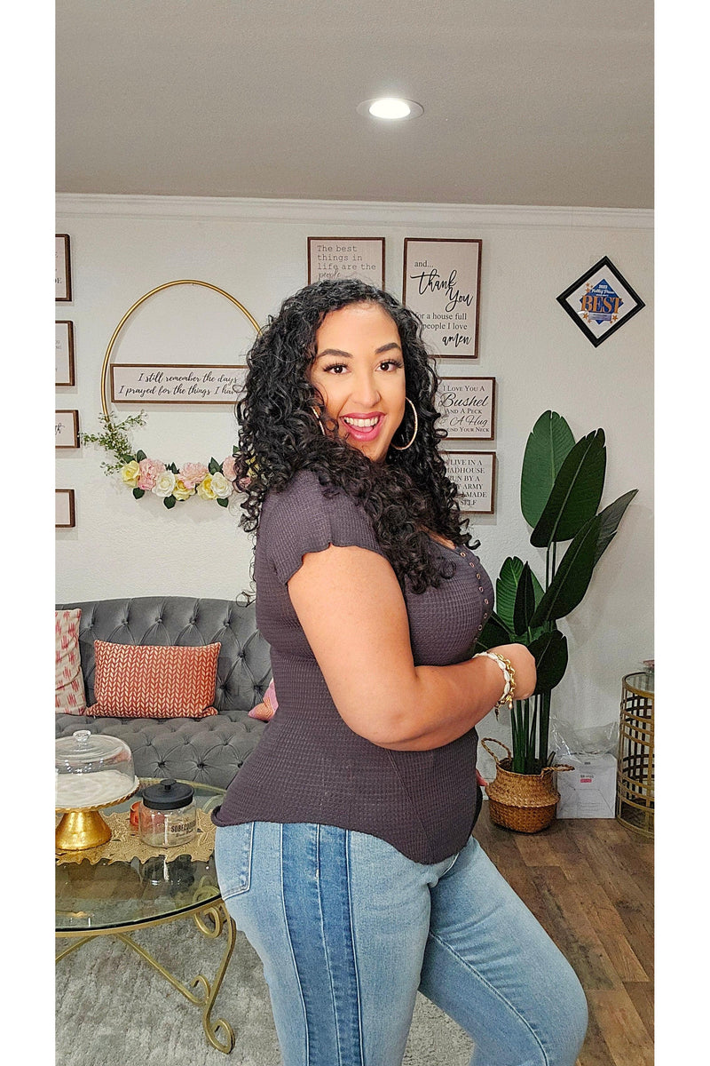 Zenana Waffle Knit Snap Top