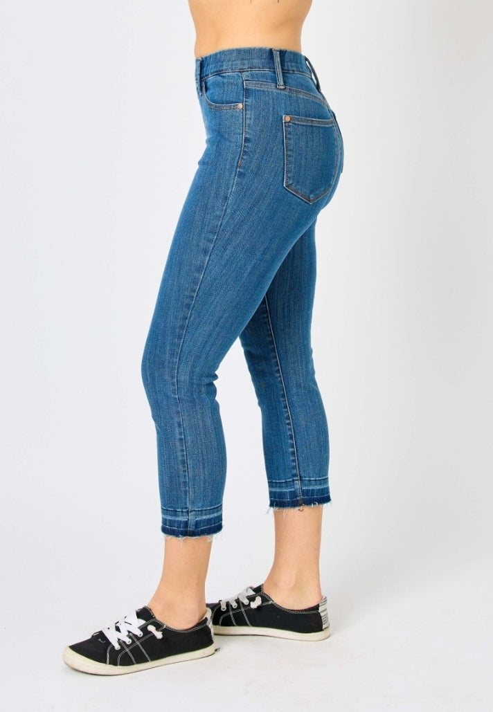 *EARLY RELEASE* High Waist Pull On Capri Jeans