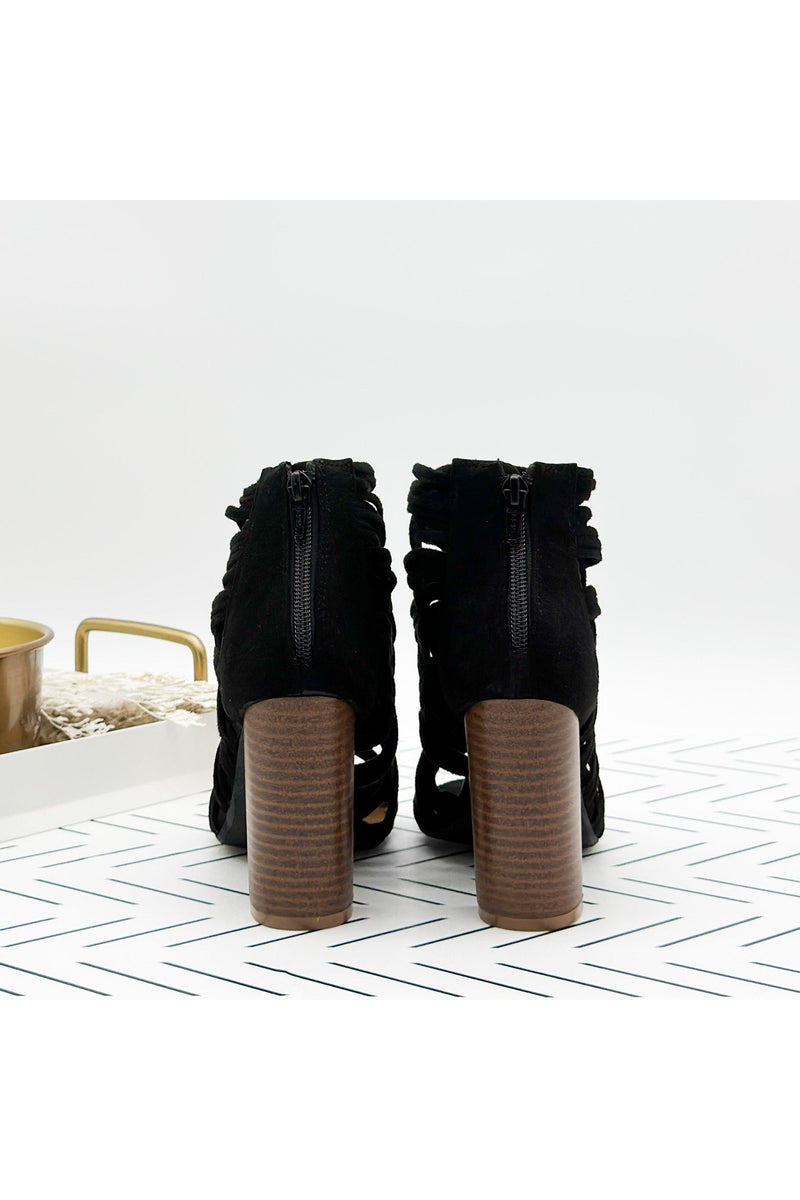 Silica Heel in Black