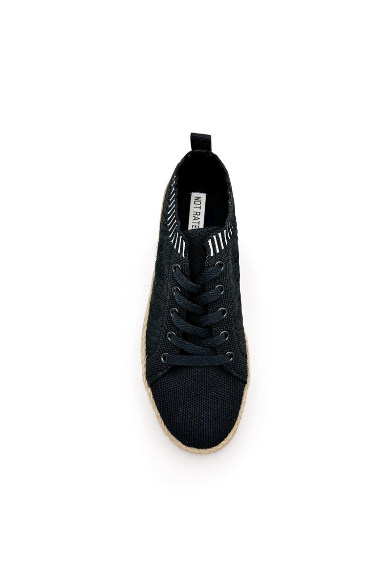 Yaras Sneakers in Black